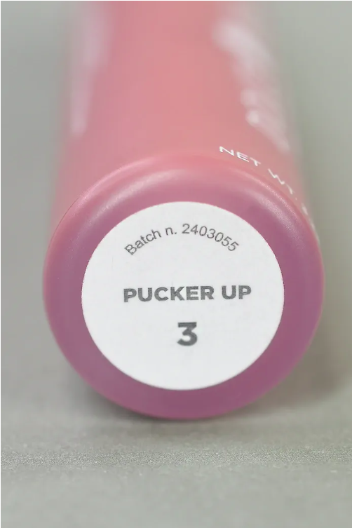 labial liquido pucker up (rosa oscuro) dolce bella