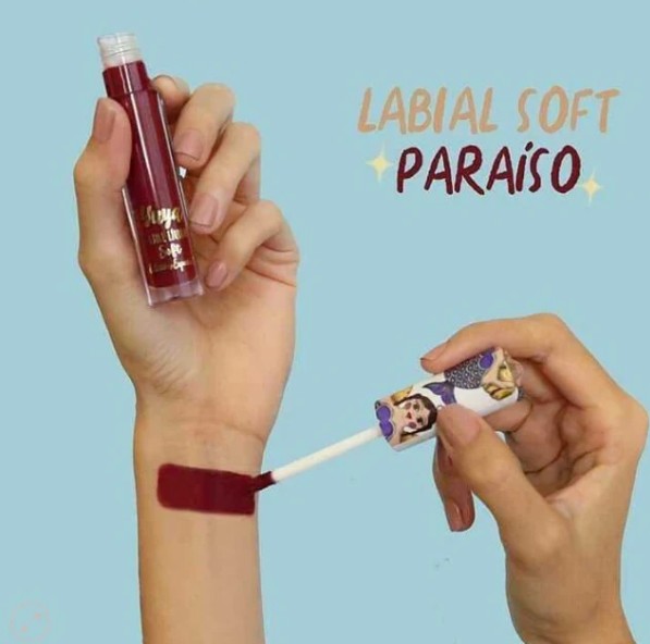 labial larga duracion PARAISO - YUYA
